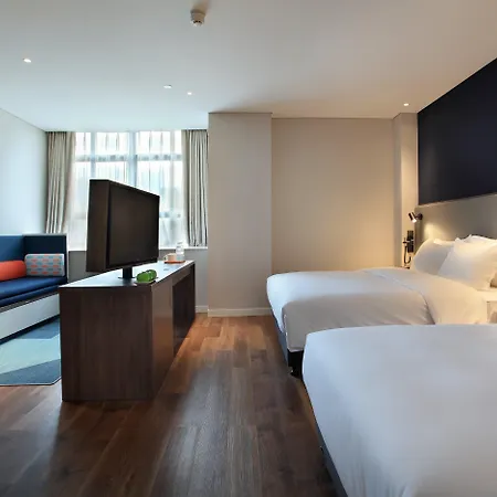 Holiday Inn Express Guilin City Center By Ihg Exterior photo